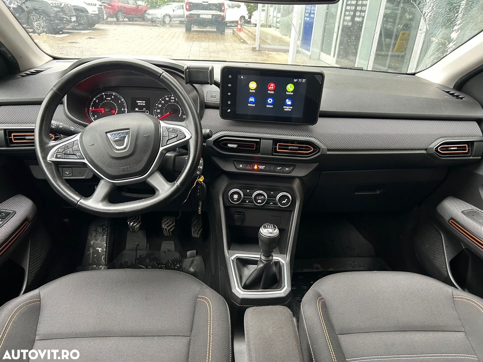 Dacia Sandero Stepway TCe 90 MT6 Comfort - 13