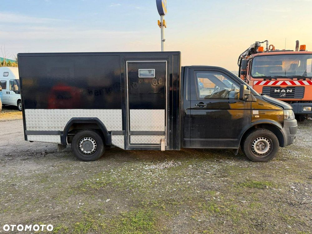 Volkswagen Transporter - 5