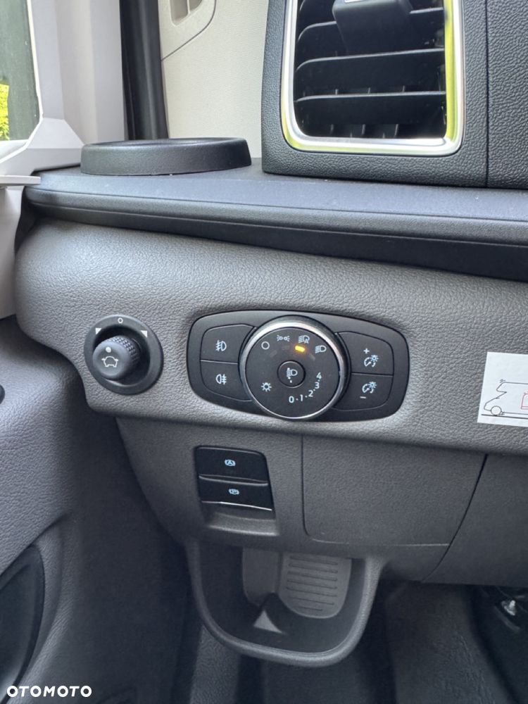 Ford Chausson 720 First Line - 36