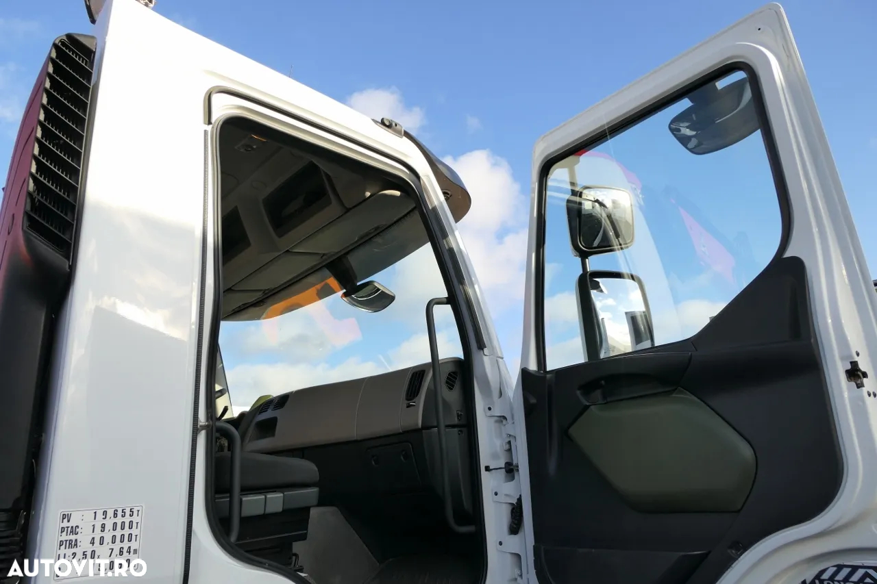 Renault PREMIUM 19T - 320 DXI / Basculant + HDS / Hydroboard / 3-SIDED KIPPER - 4.25M / EURO 5 - 39