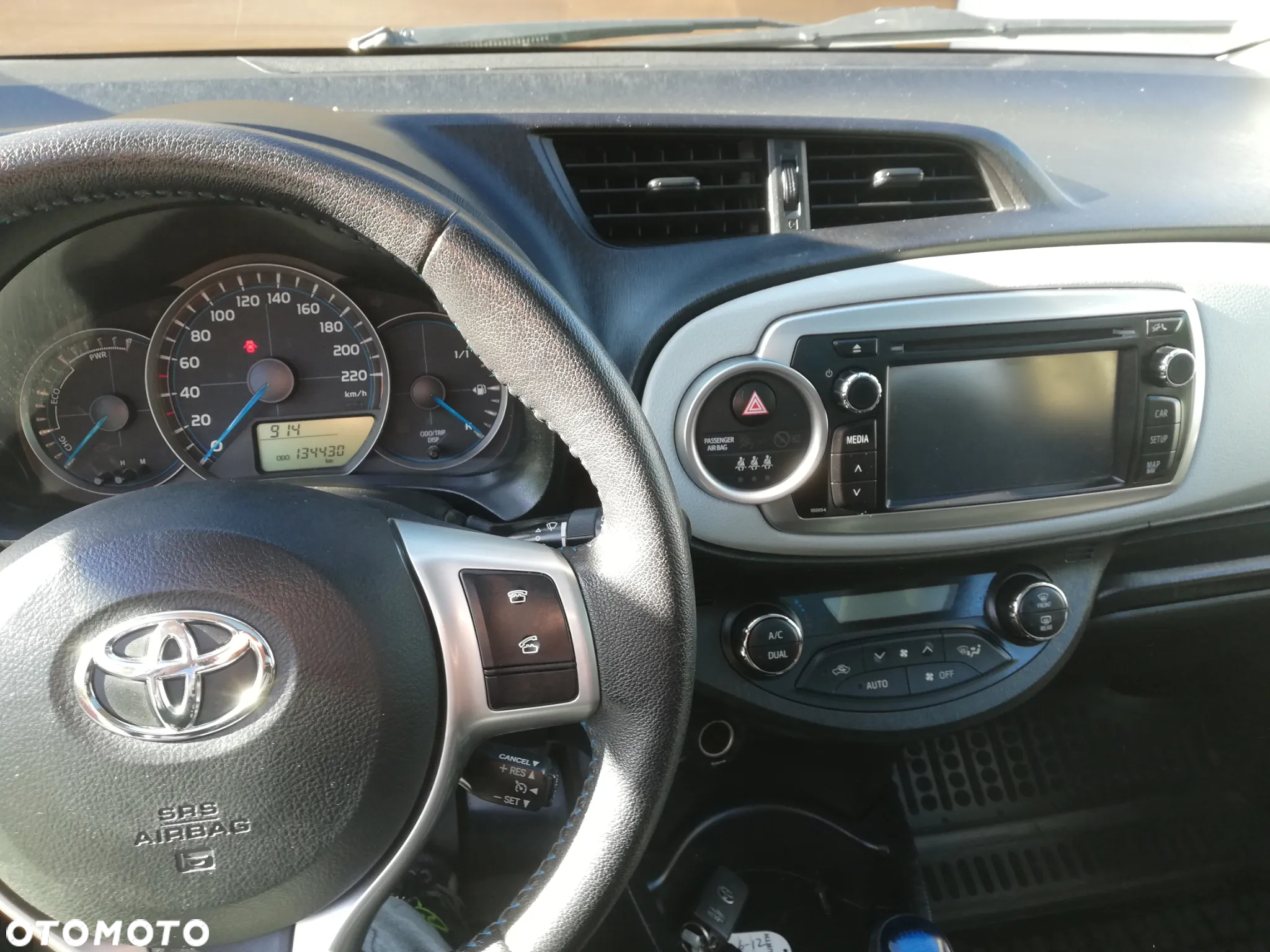 Toyota Yaris - 12