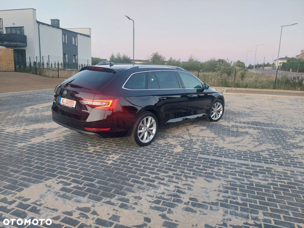 Skoda Superb 2.0 TDI Style DSG7 - 5