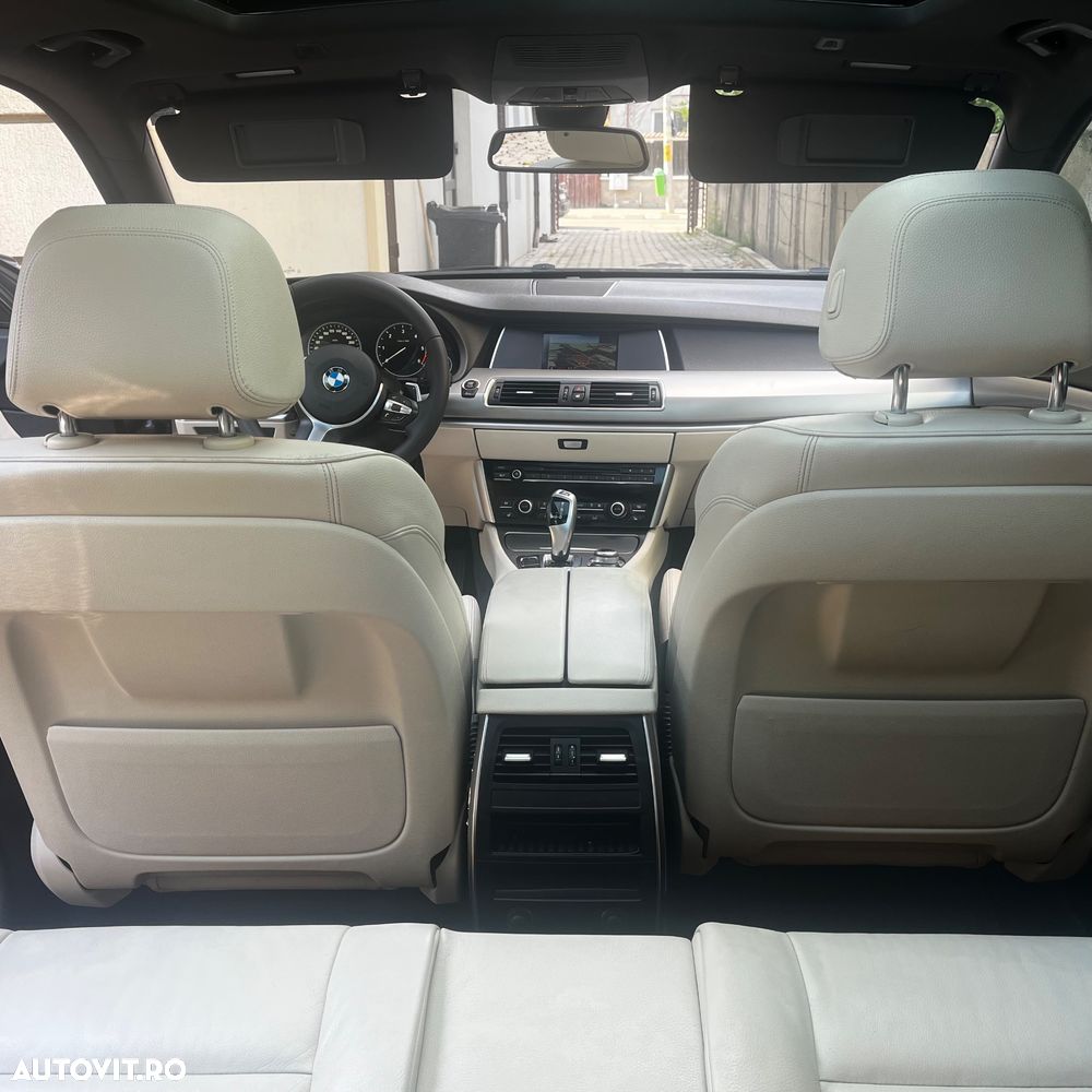BMW Seria 5 520d Aut. - 11