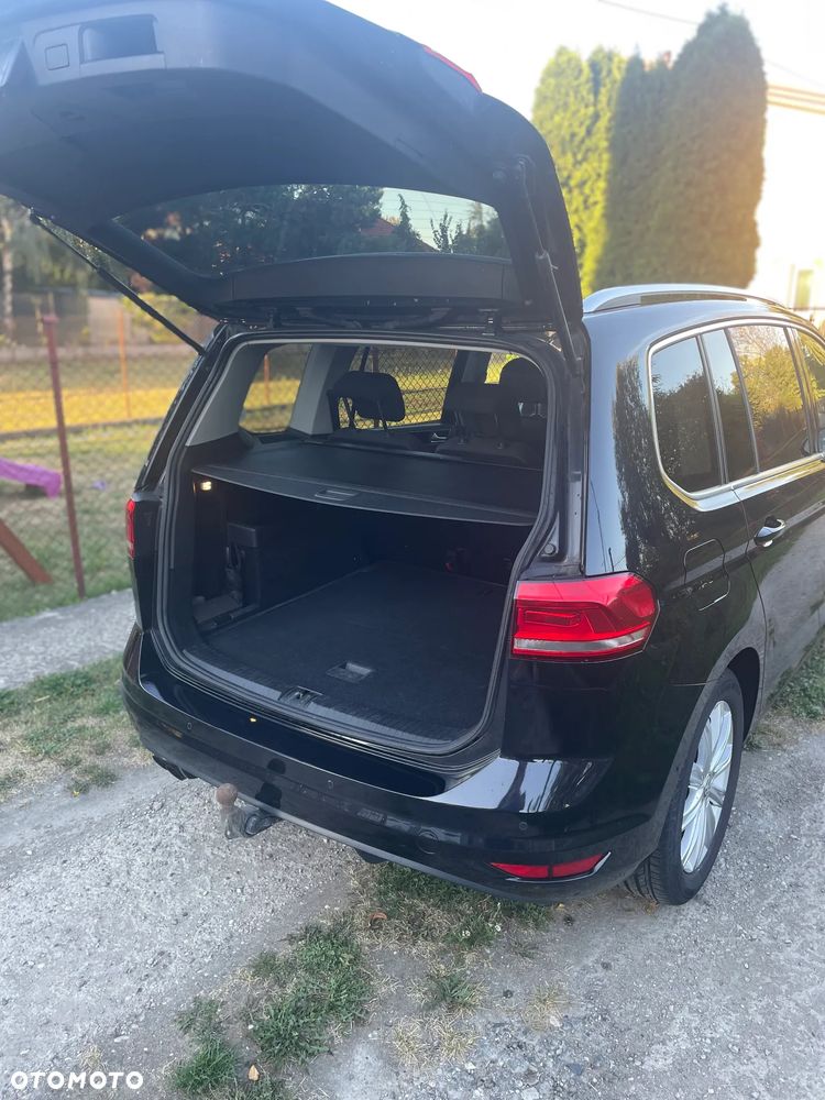 Volkswagen Touran 2.0 TDI BMT Highline - 6