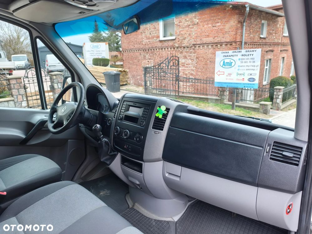 Volkswagen Crafter - 25