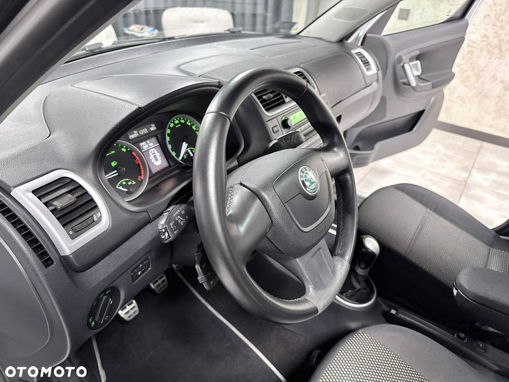 Skoda Roomster 1.9 TDI Scout PLUS EDITION - 24