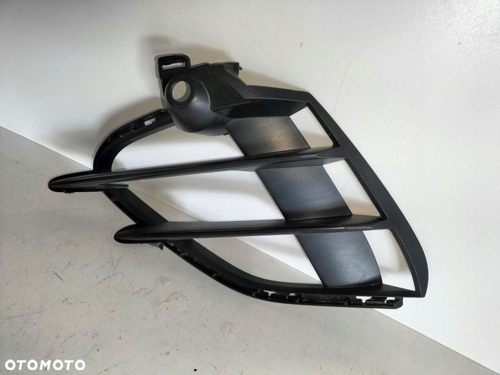 atrapa kratka zderzaka przód lewa mercedes e klasa w214 53 63 amg 22- - 3