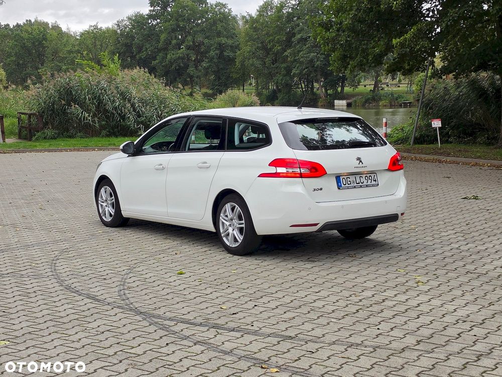 Peugeot 308 PureTech 130 Stop & Start Access - 8