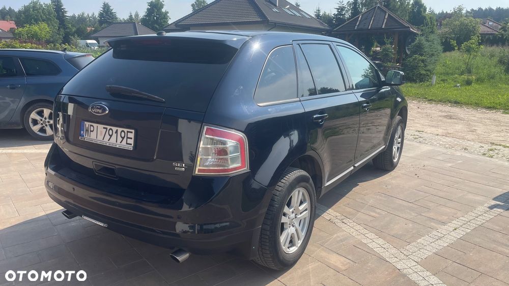 Ford Edge - 5