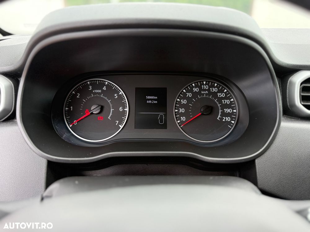 Dacia Duster TCe 90 Essential - 12