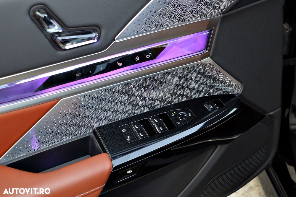 BMW Seria 7 - 17