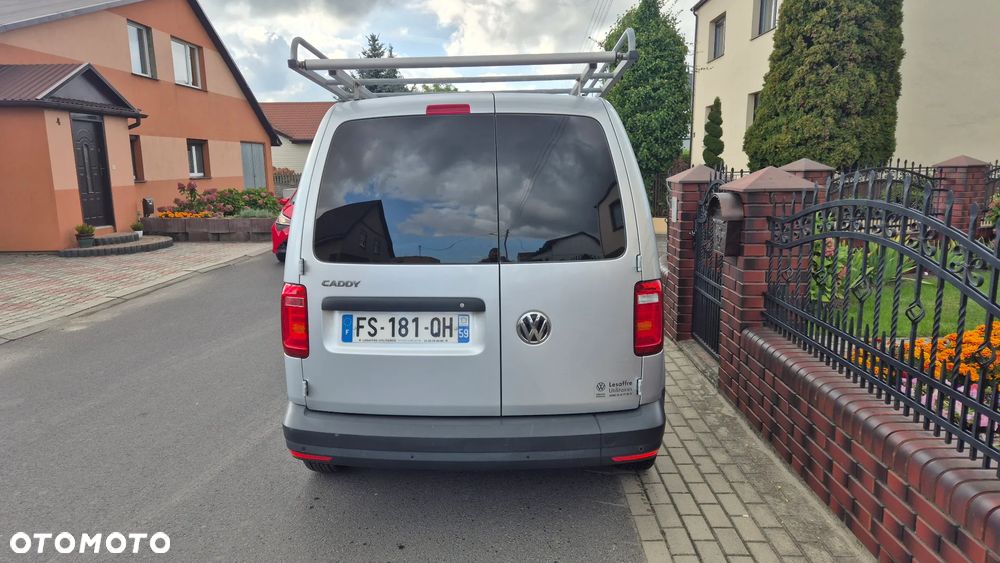 Volkswagen Caddy - 4