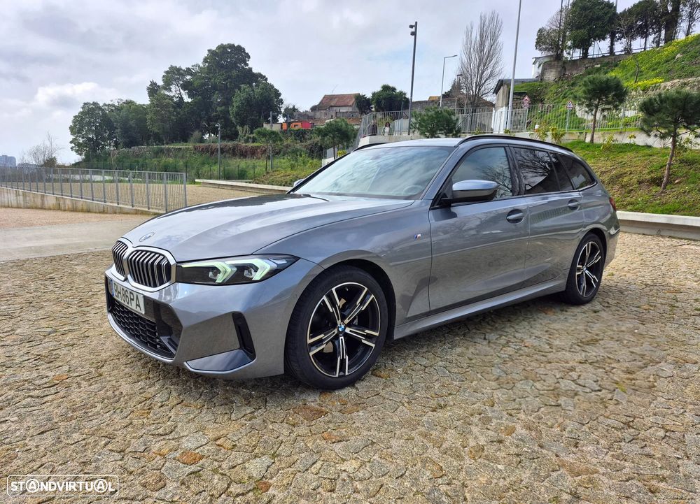 BMW 320 d Pack Desportivo M Auto - 11