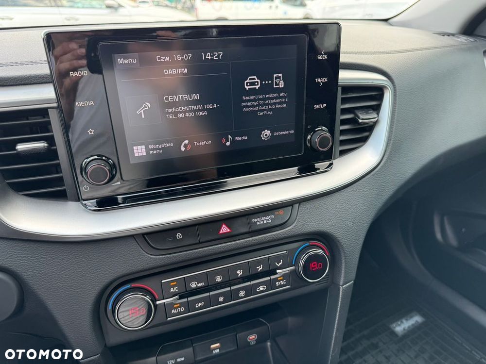 Kia Ceed 1.5 T-GDI M DCT - 10