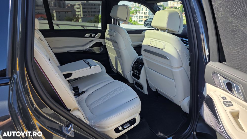 BMW X7 - 11