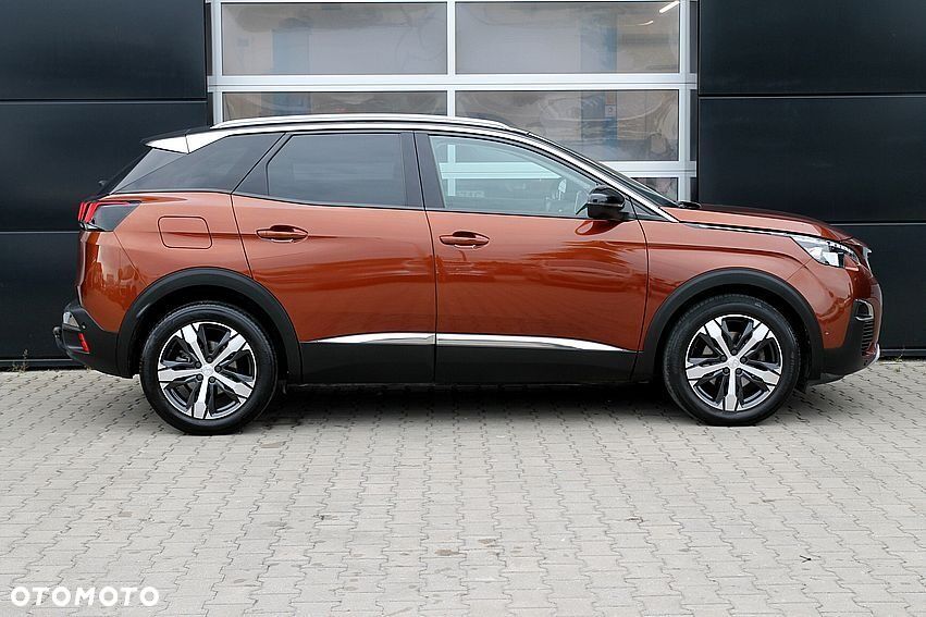 Peugeot 3008 1.2 PureTech Allure S&S EAT8 - 9