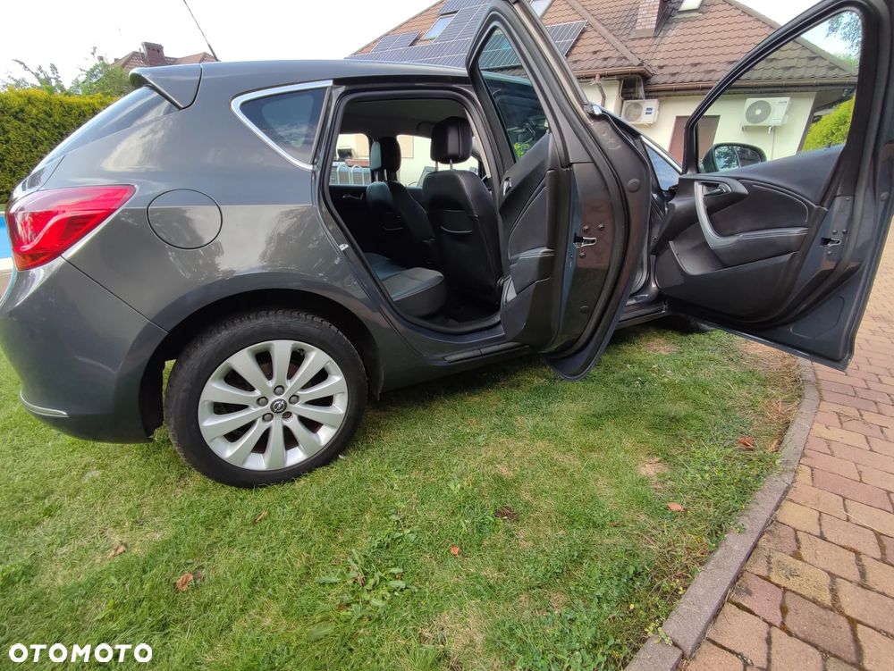 Opel Astra - 9