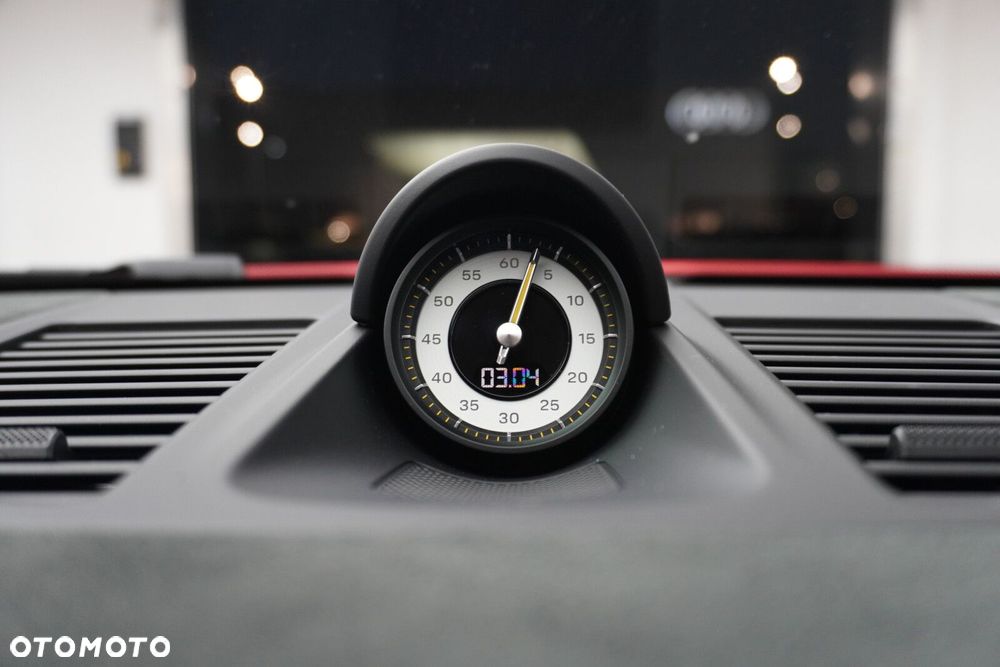 Porsche 911 GT3 RS - 24