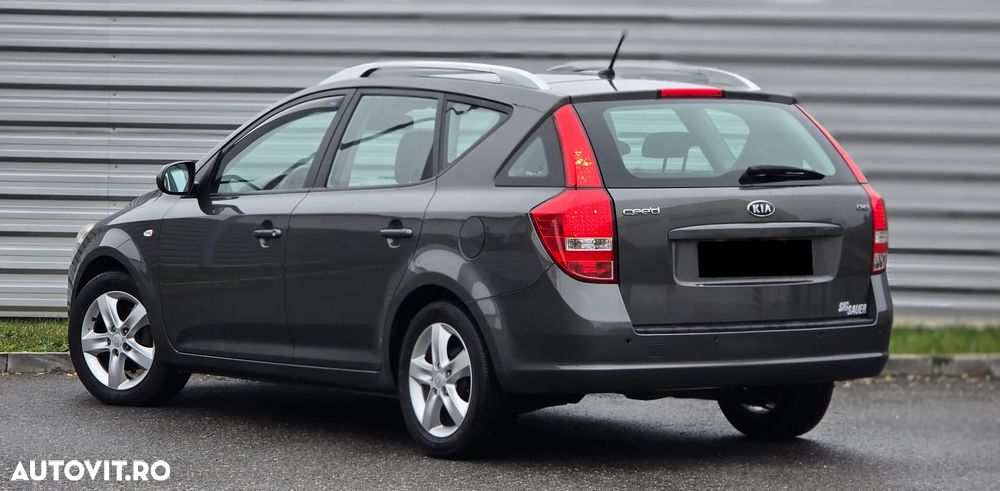 Kia Ceed 1.6 CRDi 115 Edition 7 - 3