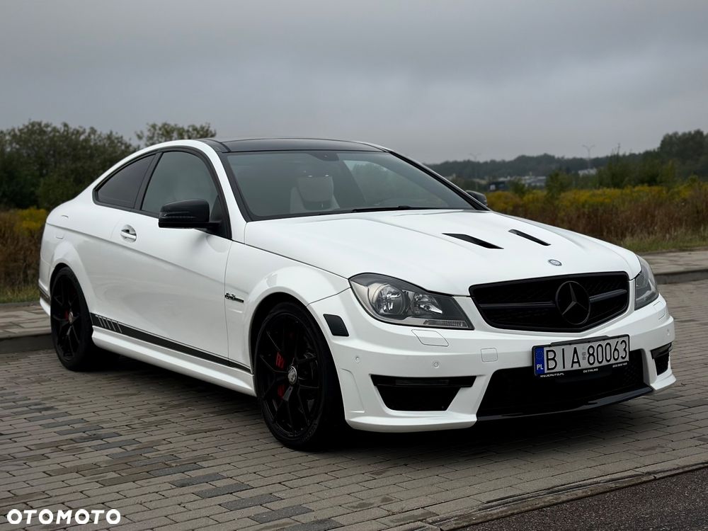 Mercedes-Benz Klasa C 63 AMG - 7