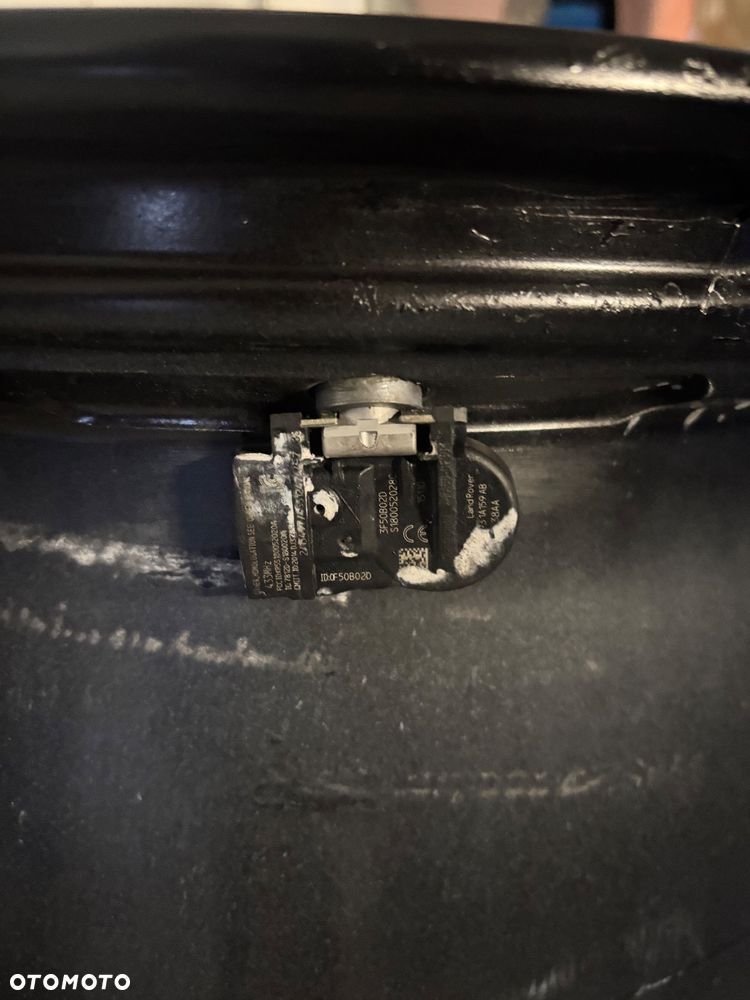 Alufelgi z Oponami Land Rover 5x120 9.5Jx21 275/45/21 - 21