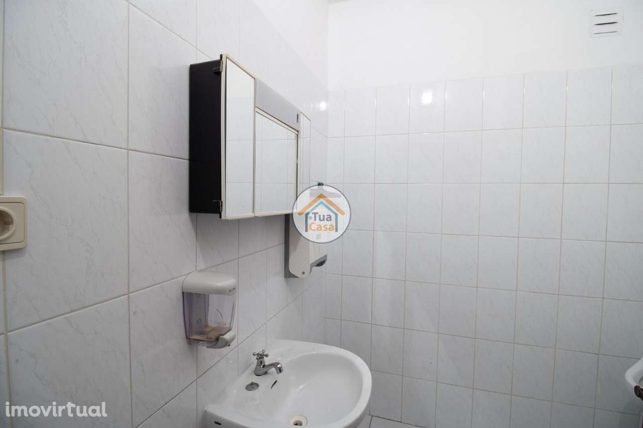 Loja no Centro de Viseu - Grande imagem: 4/18