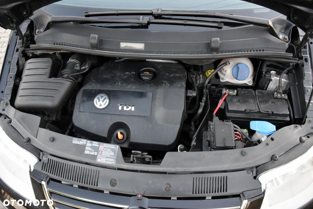Volkswagen Sharan 1.9 TDI Comfortline - 28