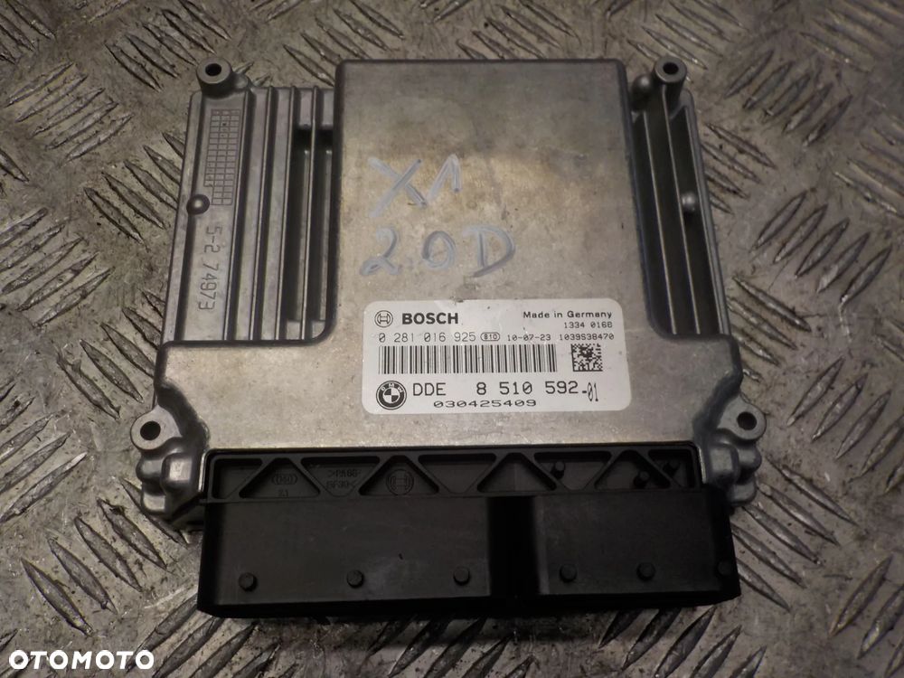 BMW X1 E84 2.0D STEROWNIK SILNIKA 8510592 - 1
