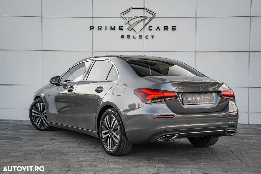 Mercedes-Benz A 200 d Sedan 8G-DCT Style - 7