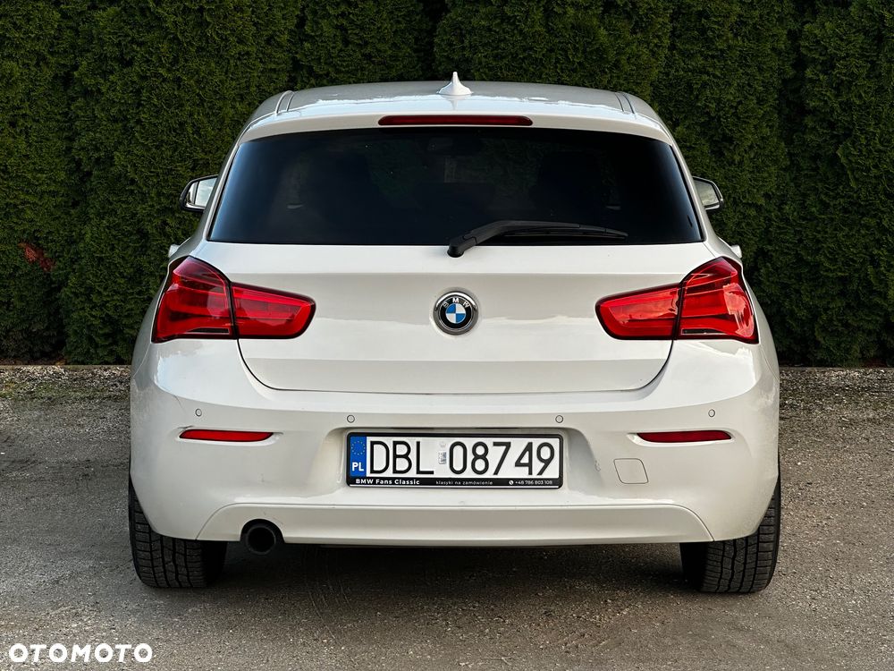 BMW Seria 1 118i - 6