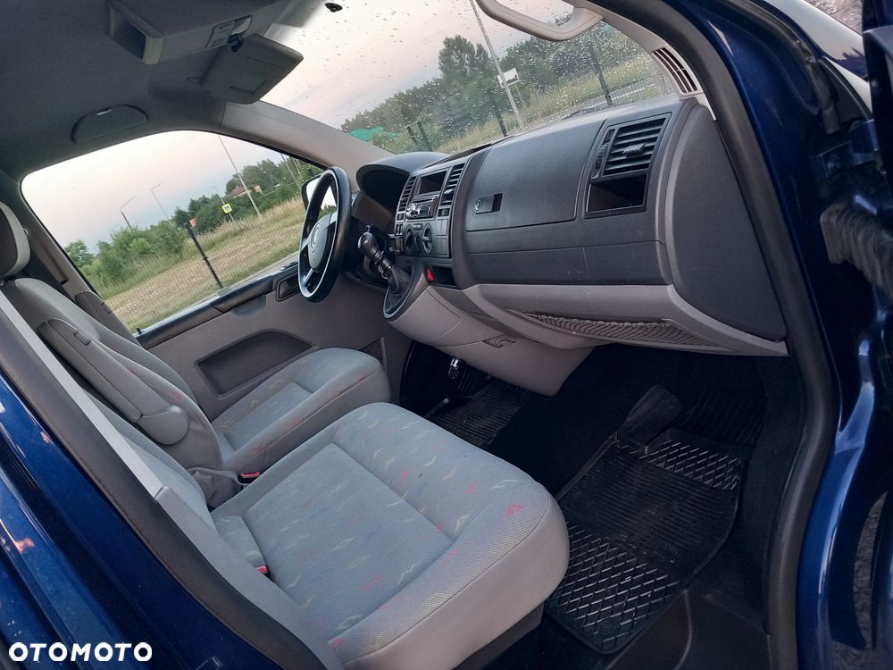 Volkswagen Transporter - 9