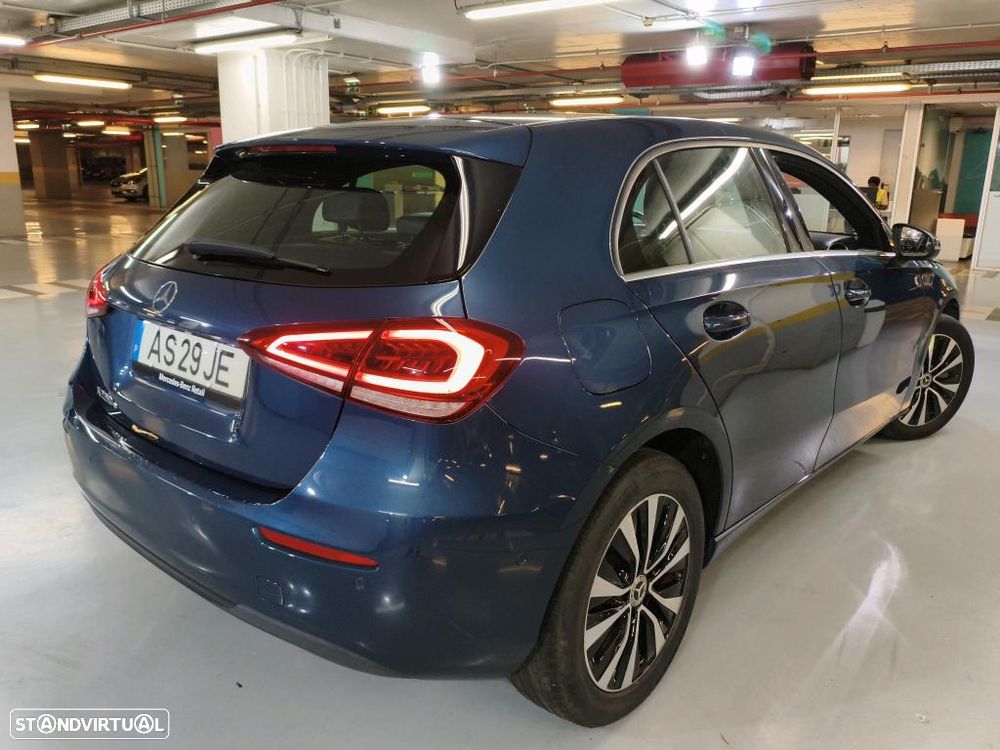 Mercedes-Benz A 250 e Style Plus - 4