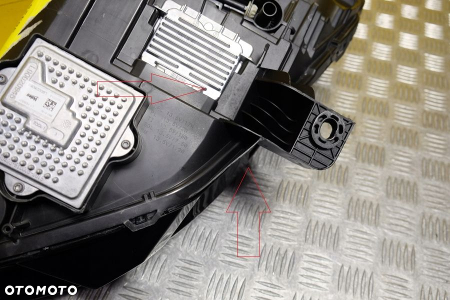 JAGUAR F-TYPE X152 2013- REFLEKTOR LAMPA XENON PRAWA 8PIN USA - 14