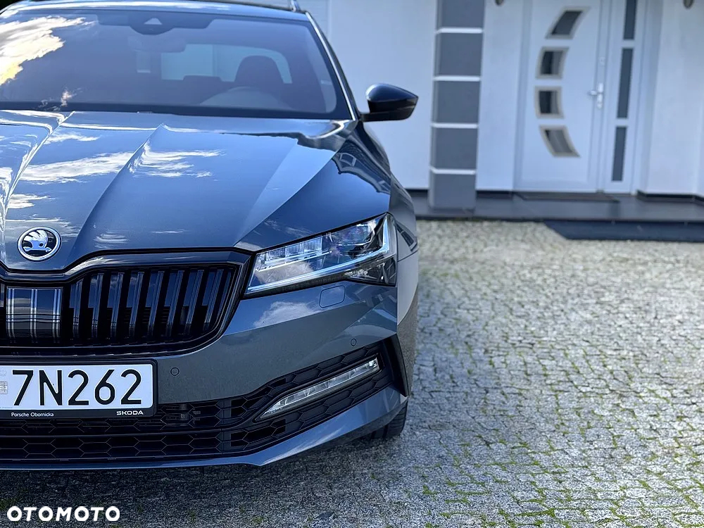 Skoda Superb 2.0 TSI 4x4 Sportline DSG - 8