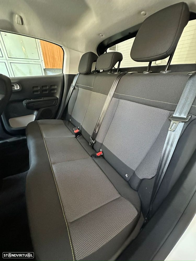 Citroën C3 1.2 PureTech Shine EAT6 - 10