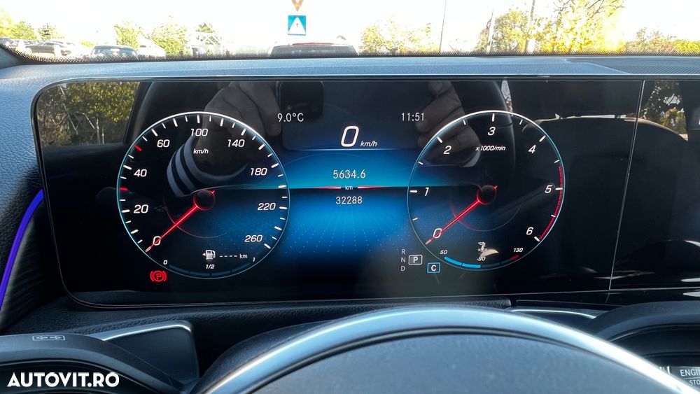 Mercedes-Benz GLB 200 d 4MATIC 8G-DCT - 4