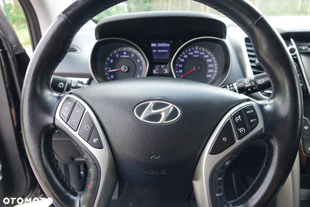 Hyundai i30 - 17