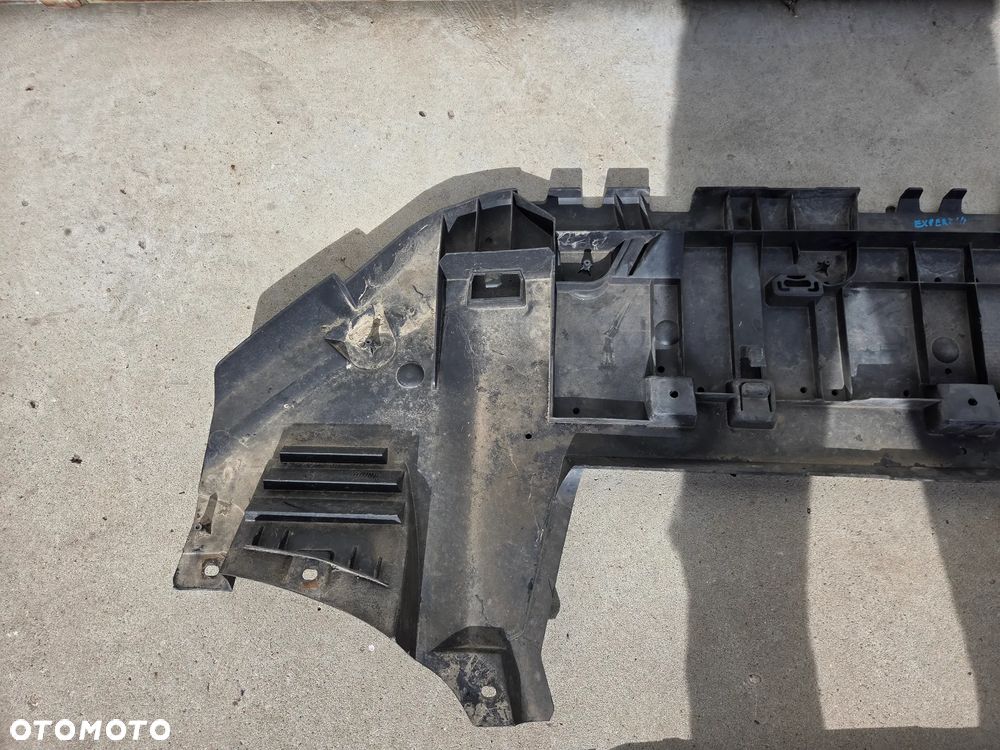 Osłona dolna pod zderzak Peugeot Expert III Citroen Jumpy III Toyota Proace III - 6