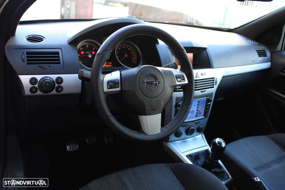Opel Astra GTC 1.7 CDTi - 20