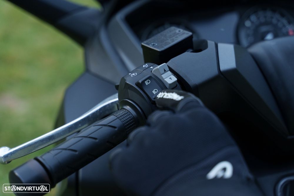Honda Forza 125 ABS — 2022 (Julho) - 35