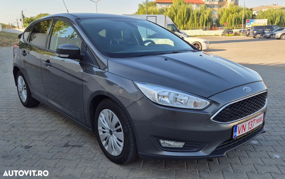 Ford Focus 1.5 TDCi DPF Start-Stopp-System Business - 2