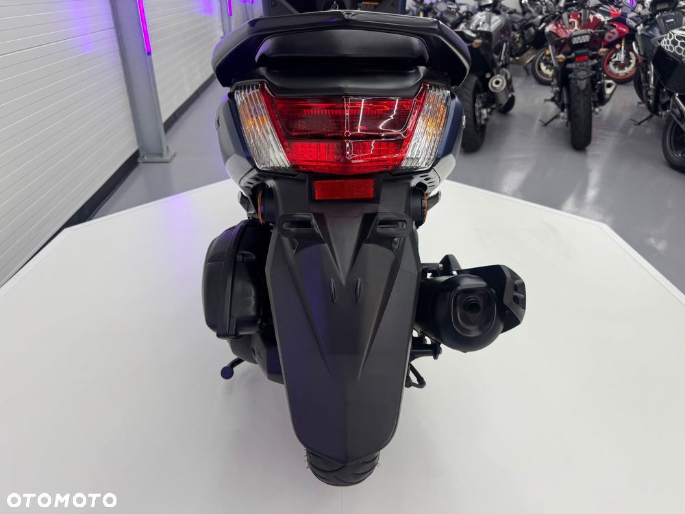 Yamaha NMAX - 30