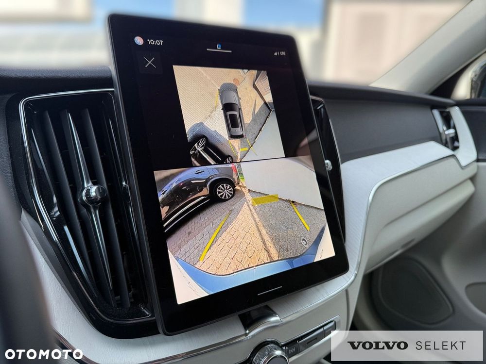 Volvo XC 60 - 25