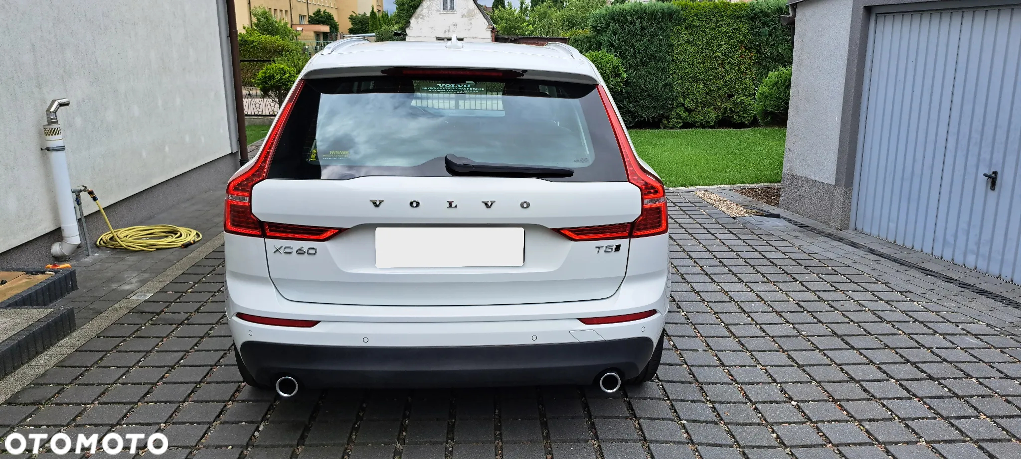 Volvo XC 60 T5 AWD Momentum - 5