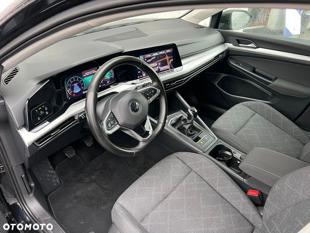 Volkswagen Golf - 15