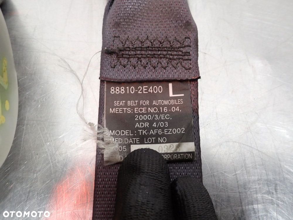 PAS LEWY PRZEDNI BEZPIECZEŃSTWA HYUNDAI TUCSON I  88810-2E400 - 5