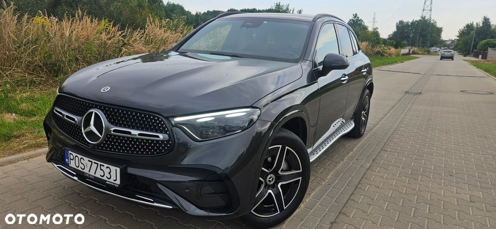 Mercedes-Benz GLC 300 e 4Matic 9G-TRONIC Edition AMG Line - 11