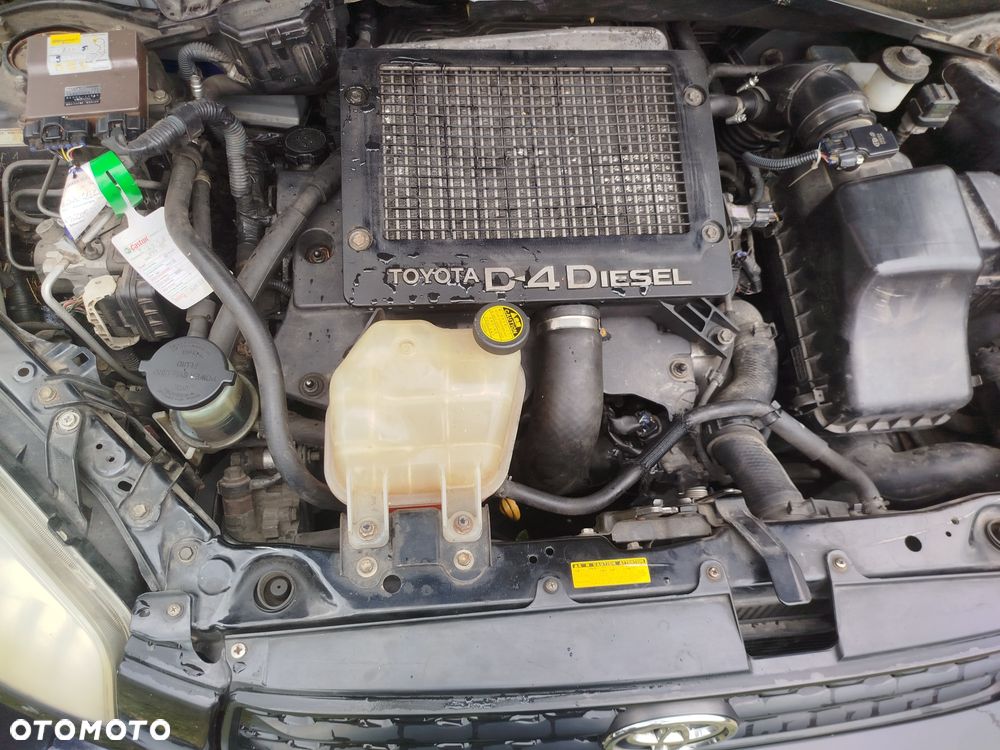 Toyota RAV4 - 7