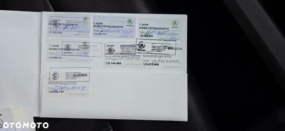 Skoda Superb Combi 2.0 TDI DSG L&K - 39