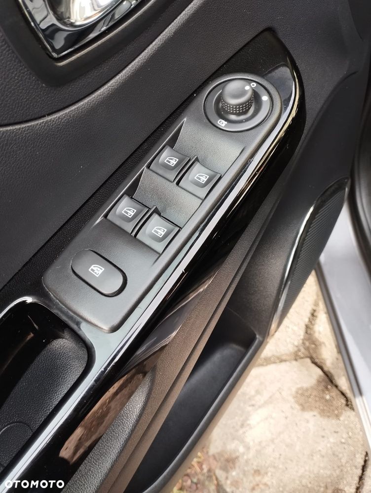 Renault Captur 0.9 Energy TCe Limited - 17